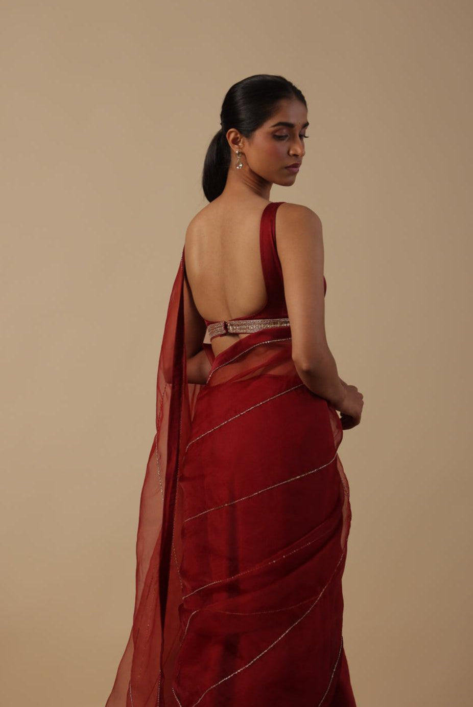 Lightweight Festive Wear for Teej: Stay Elegant & Comfortable All Day