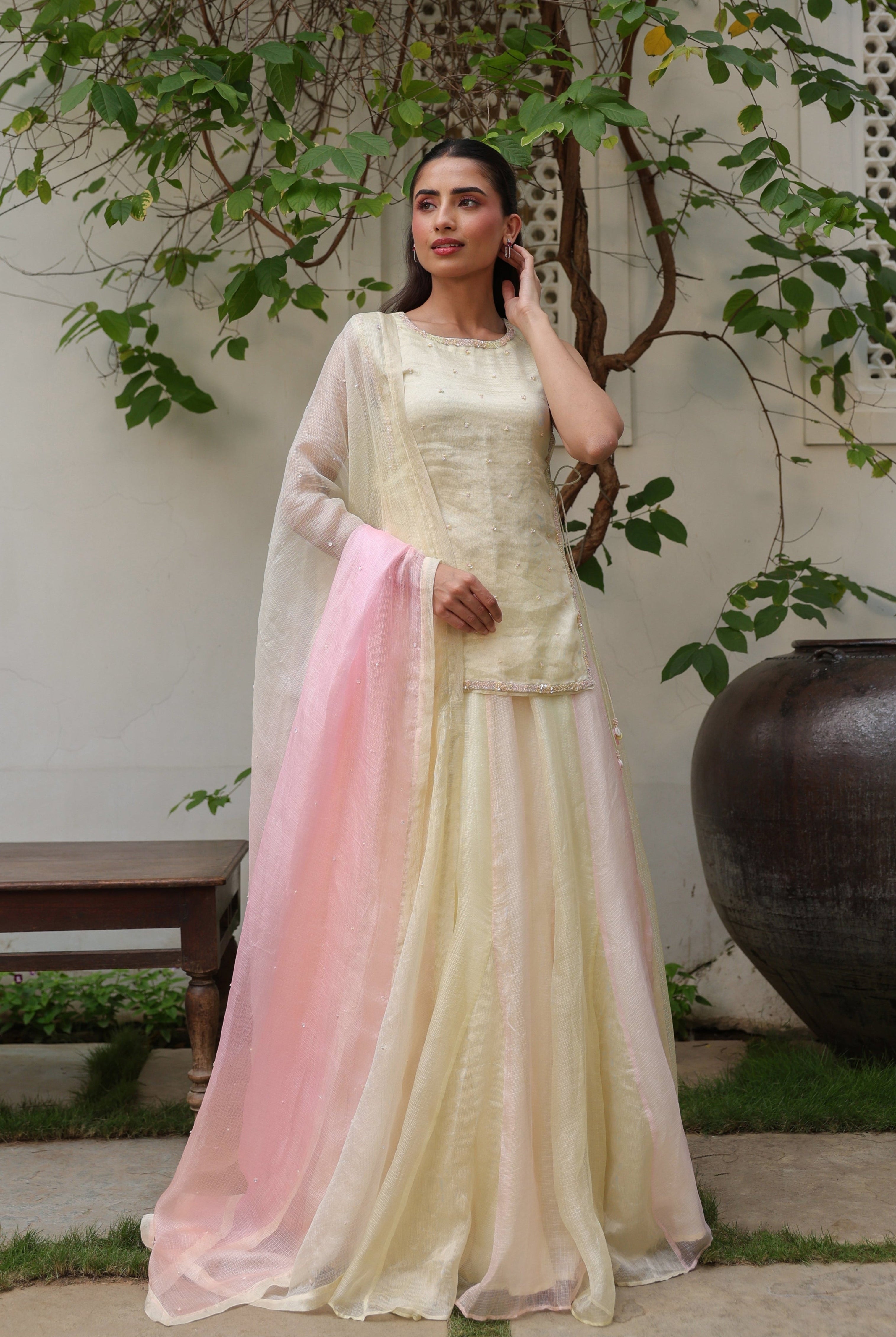 Lightweight Luxury: Designer-Inspired Lehengas for Diwali 2025