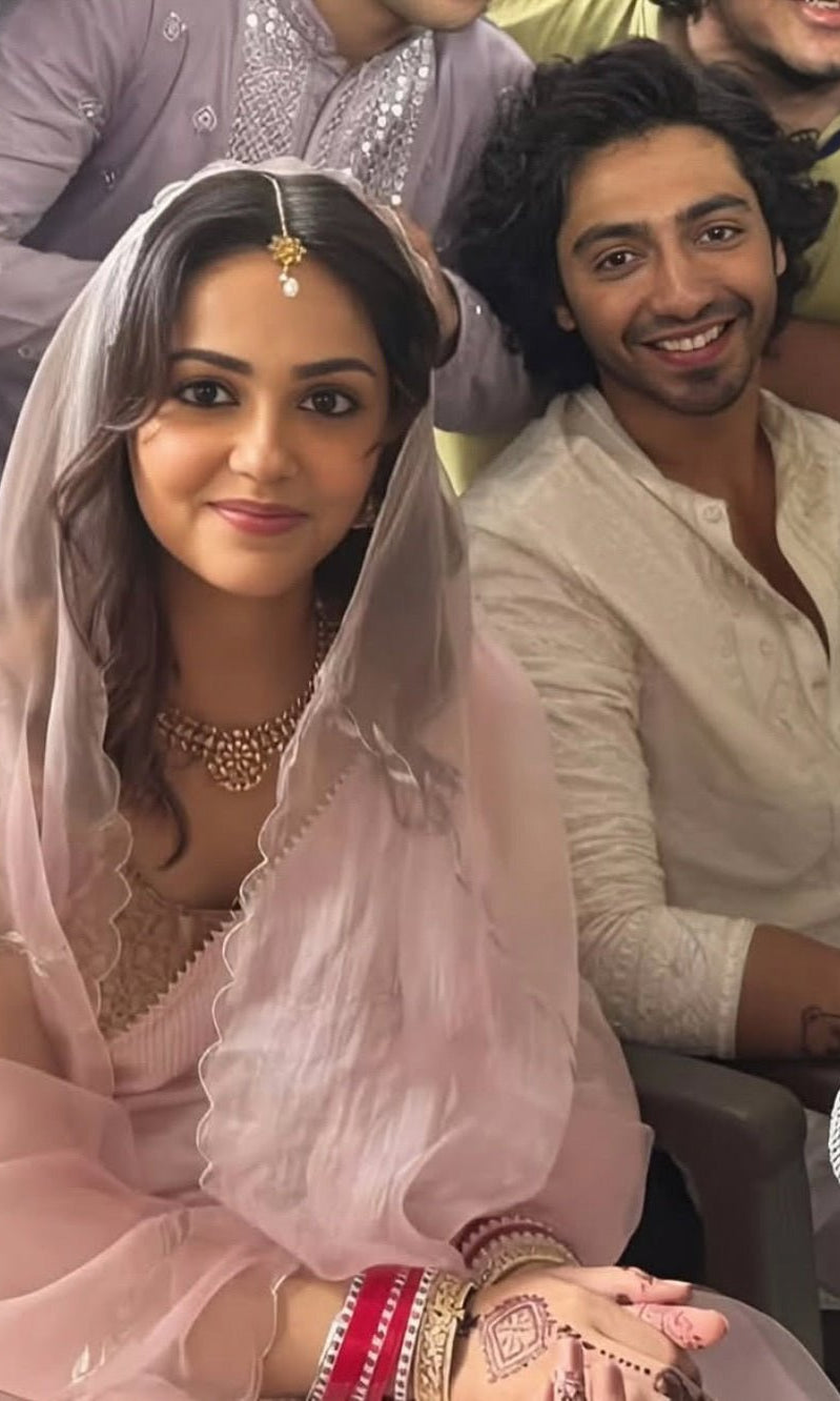 Aneet Padda in Striped Hand Embellished Saree in Saiyaara - ILMA