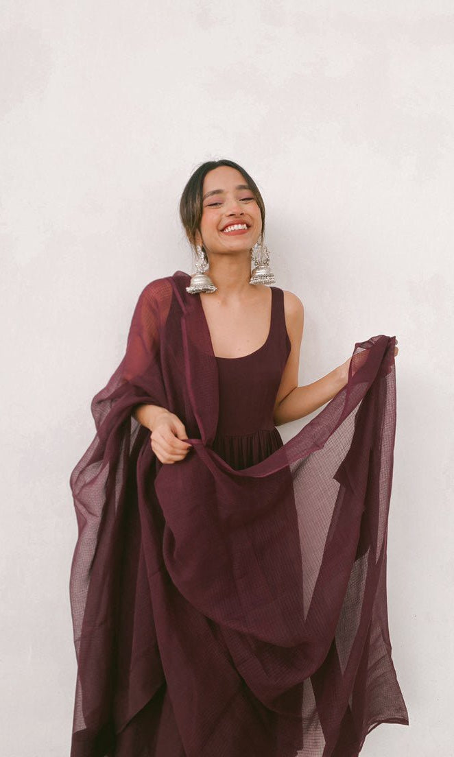 Diksha Rawat in Sleeveless Suit Set with Doriya Dupatta - ILMA
