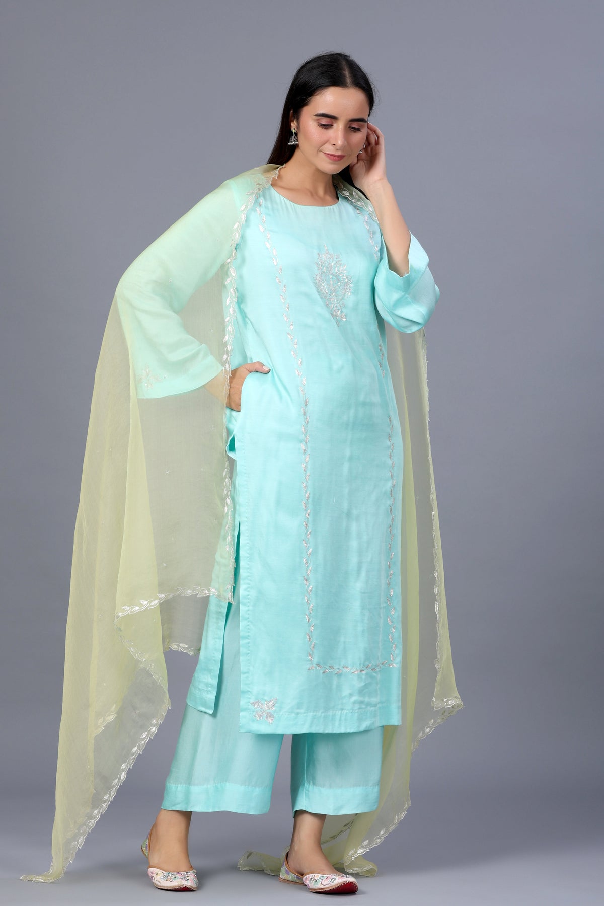 Kashmiri Salwar Kameez Set with Contrast Dupatta - ILMA
