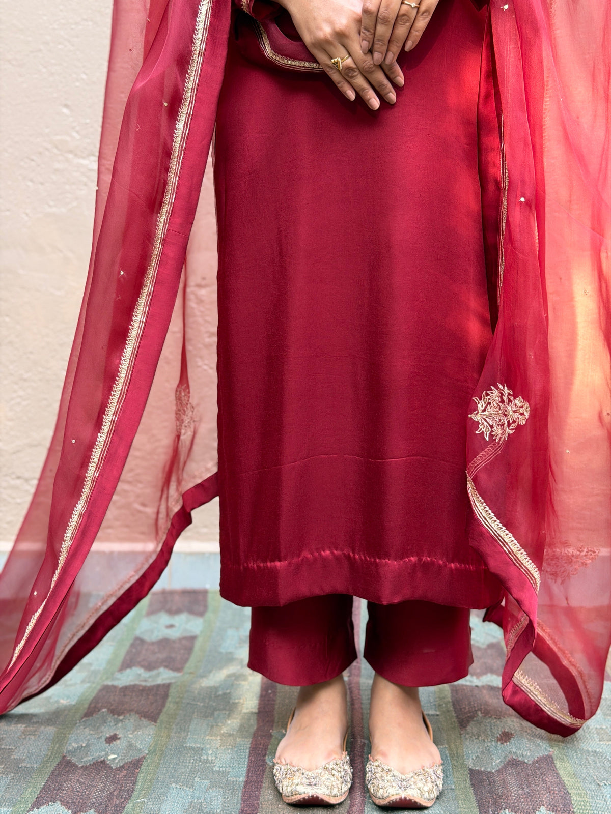 Nitasha in Manyata Suit Set - ILMA