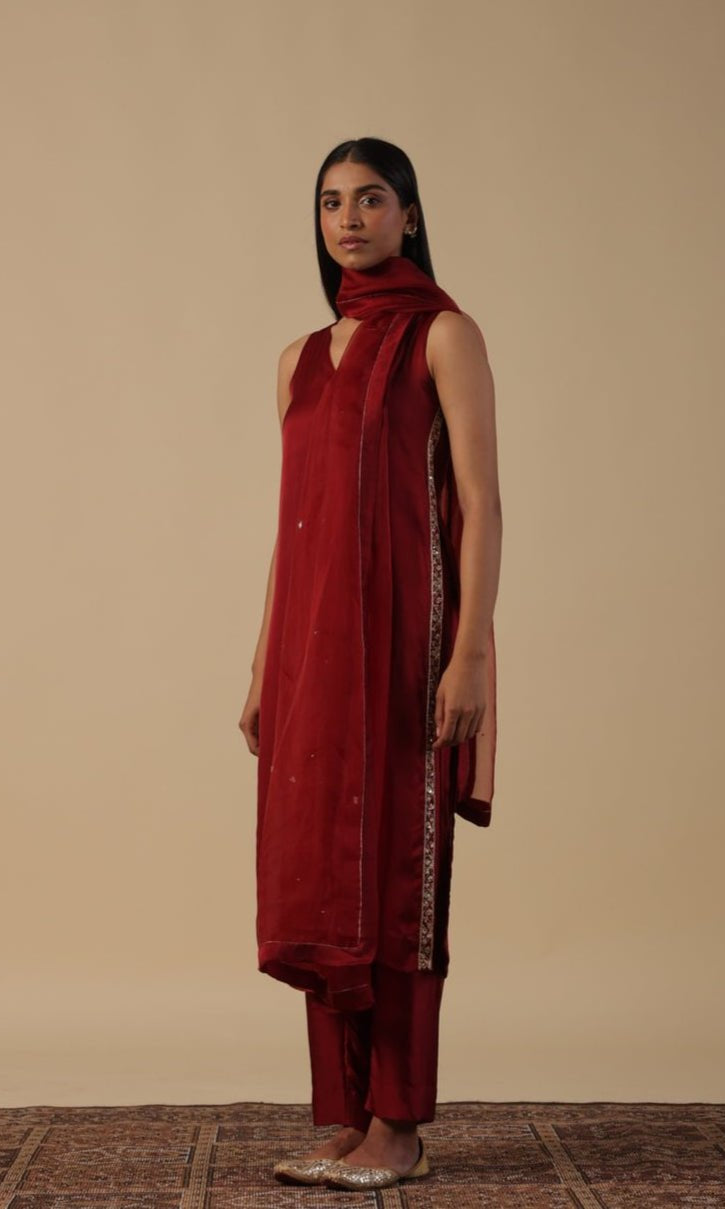 Radhika Diwan in Ekiya Suit Set - ILMA
