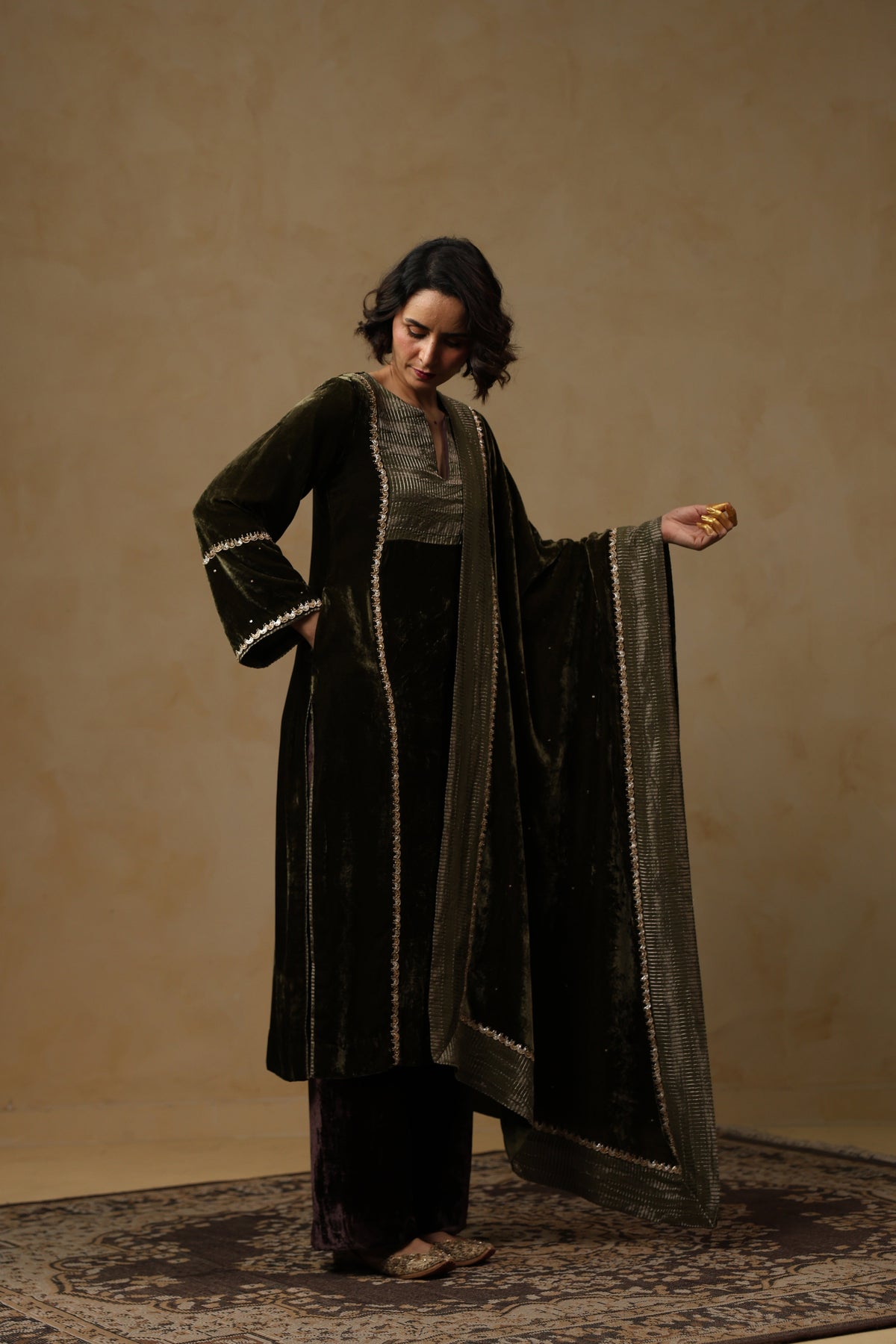 SAHIRA Suit Set with Dupatta - ILMA