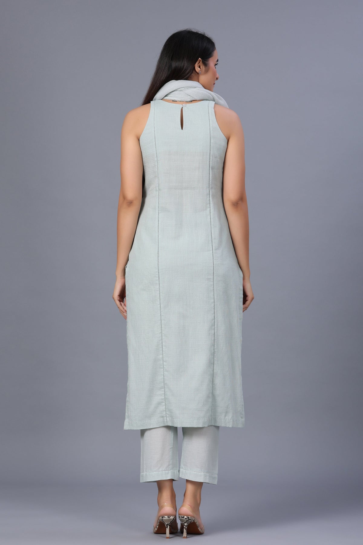 Doriya Straight Kurta Set with Scarf - ILMA