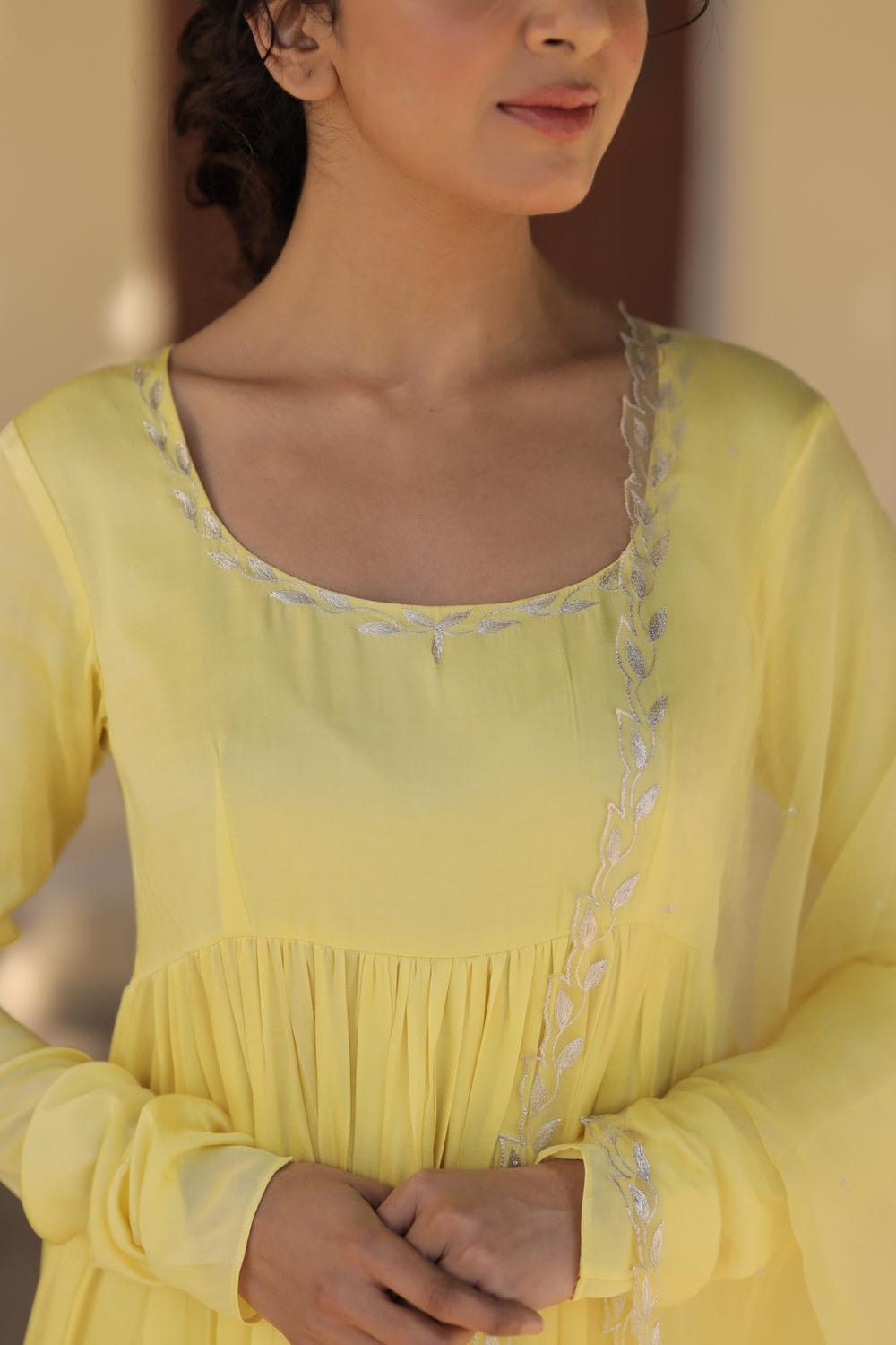 Leaf Vine Border Suit Set - ILMA