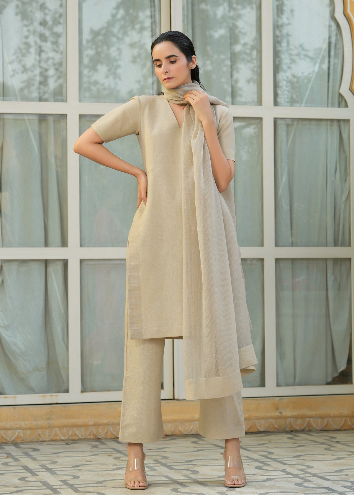 Linen V-Neck Suit Set - ILMA