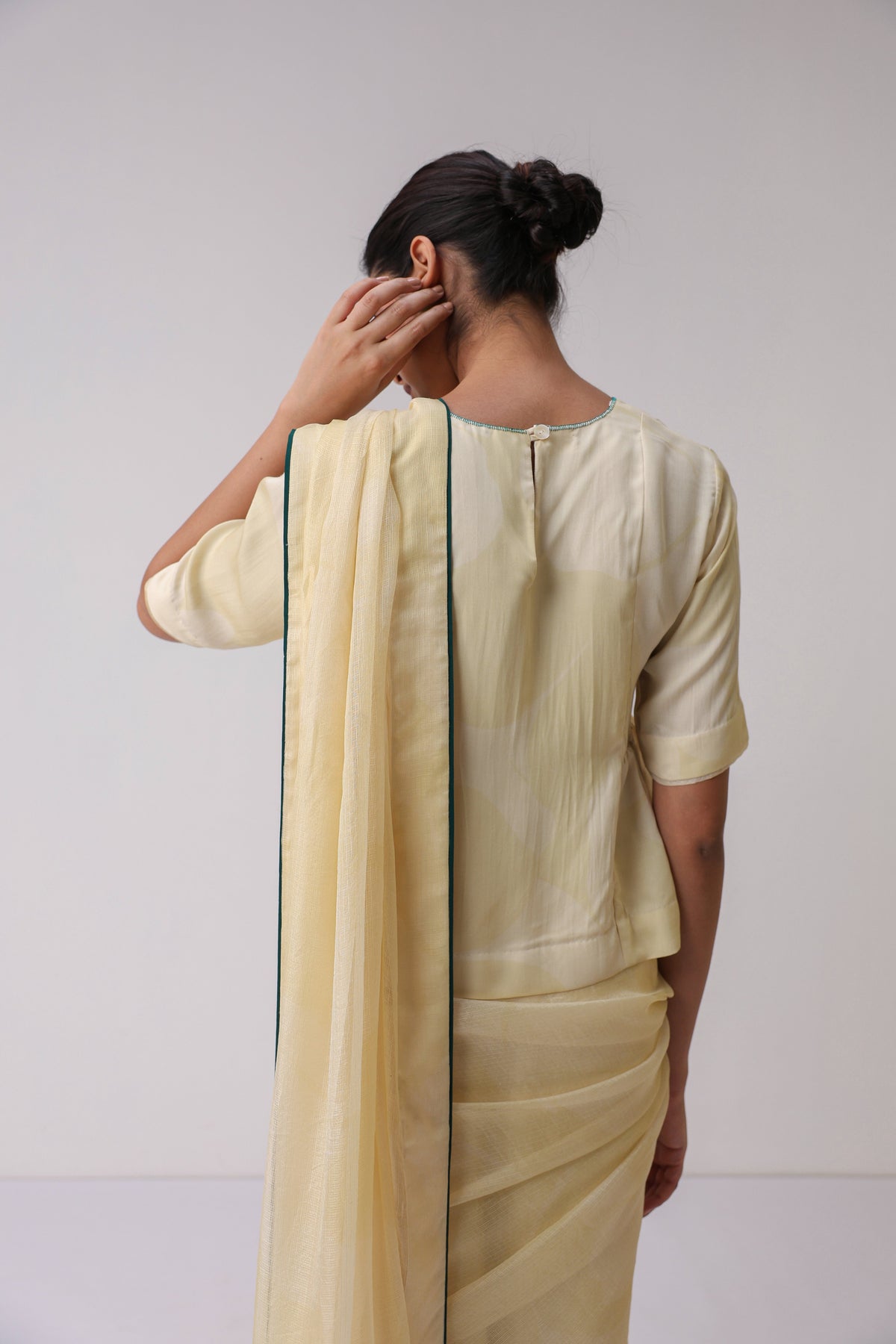 Summer Bloom Saree with Blouse - ILMA