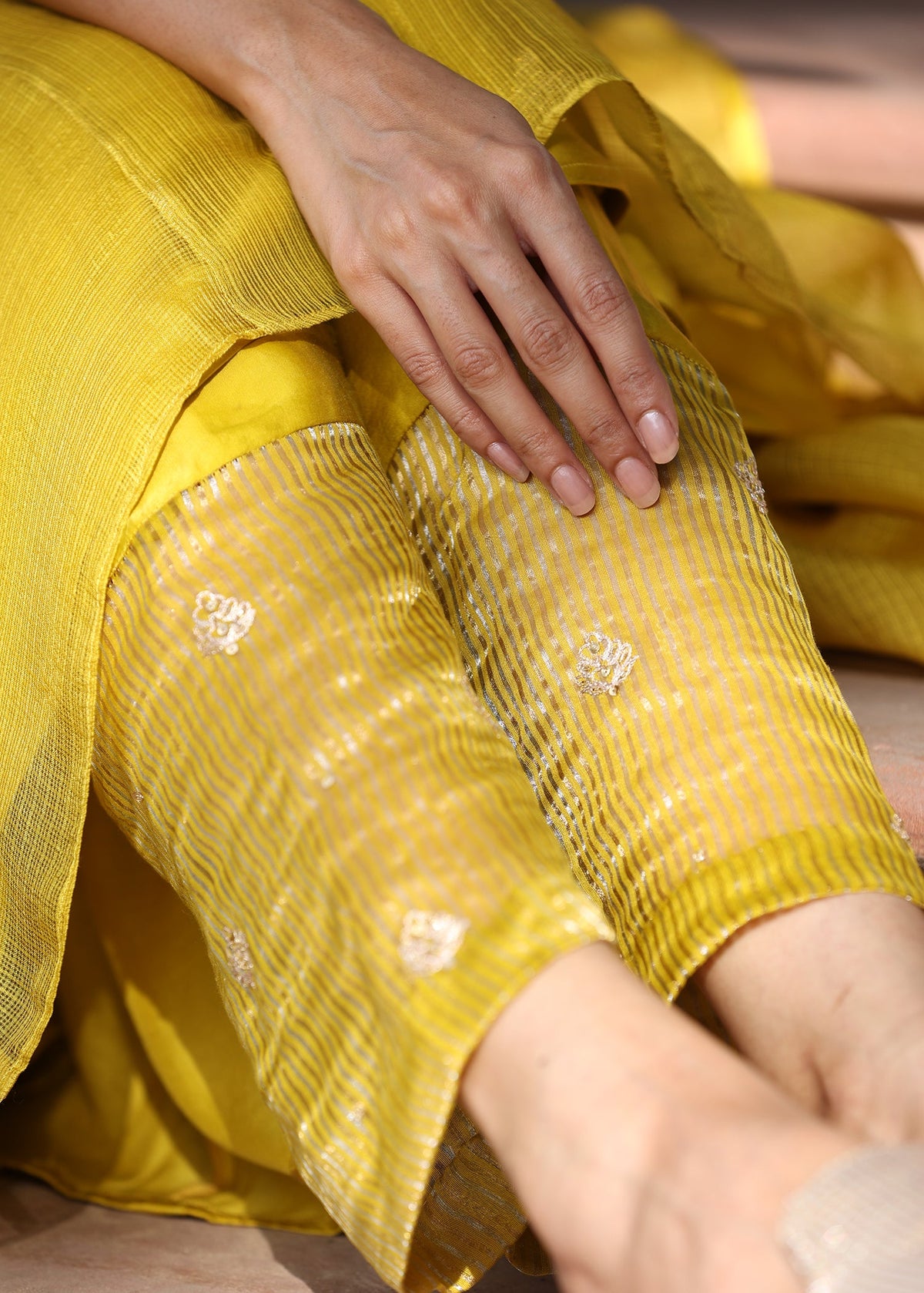 Urmi Suit Set - ILMA