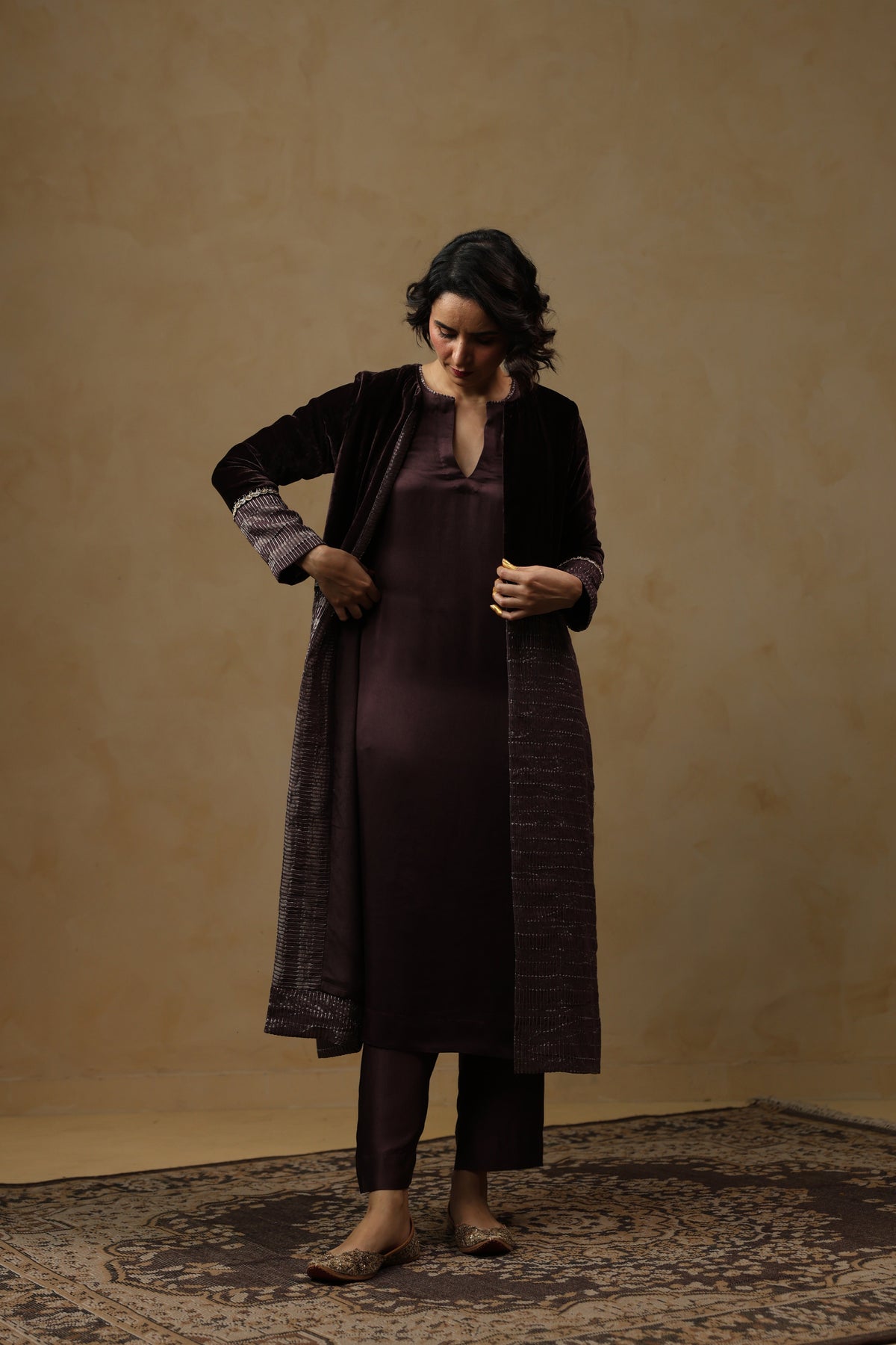 ZEENAT Kurta Set with Coat - ILMA