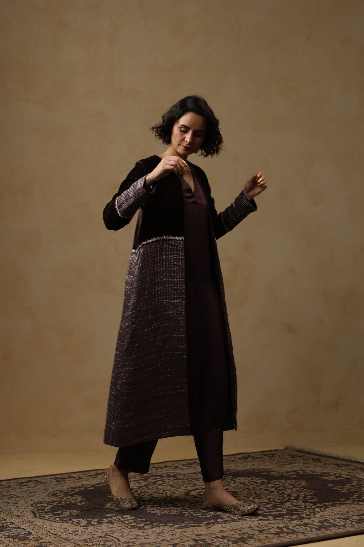 ZEENAT Kurta Set with Coat - ILMA