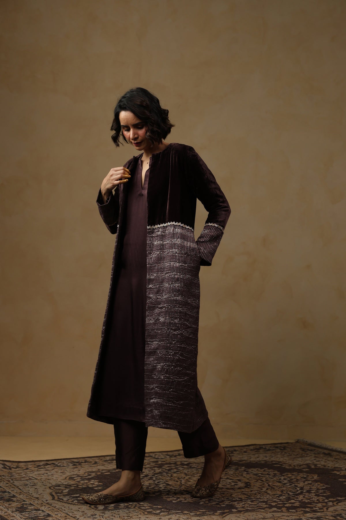 ZEENAT Kurta Set with Coat - ILMA